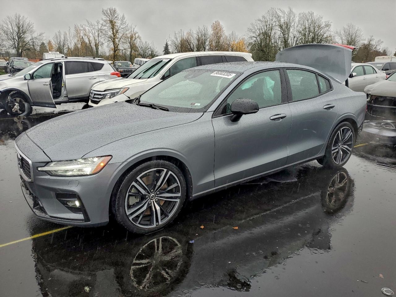 2019 VOLVO S60