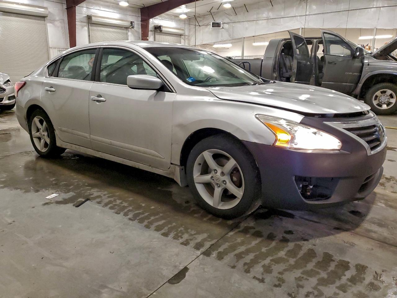 2013 NISSAN ALTIMA