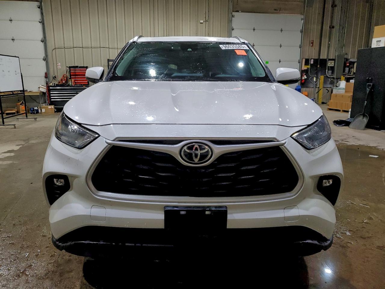 2020 TOYOTA HIGHLANDER