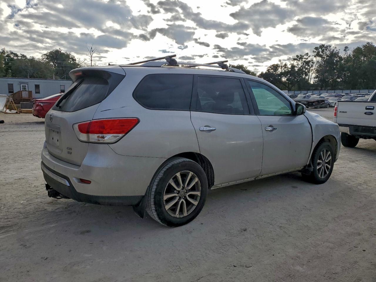 2014 NISSAN PATHFINDER