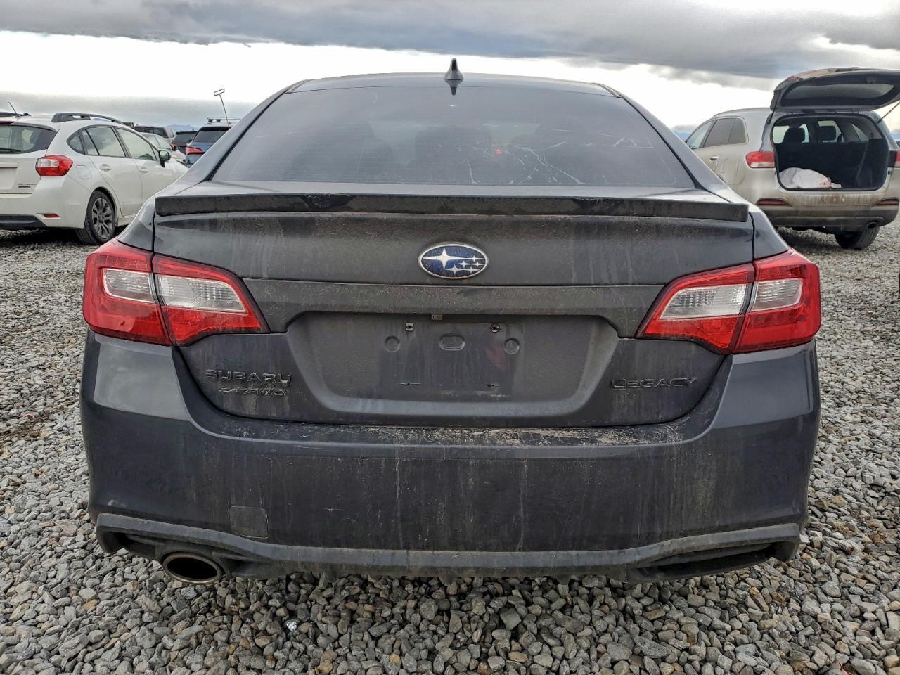 2018 SUBARU Legacy