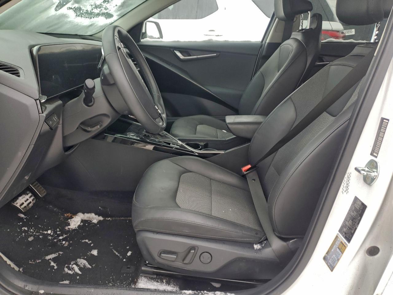 2023 KIA Niro