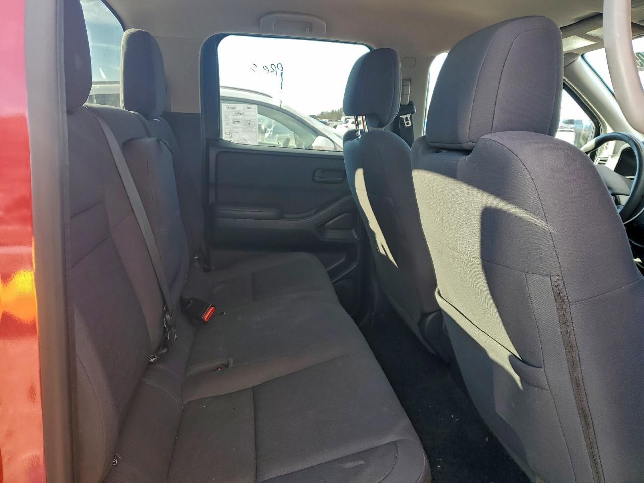2022 NISSAN Frontier
