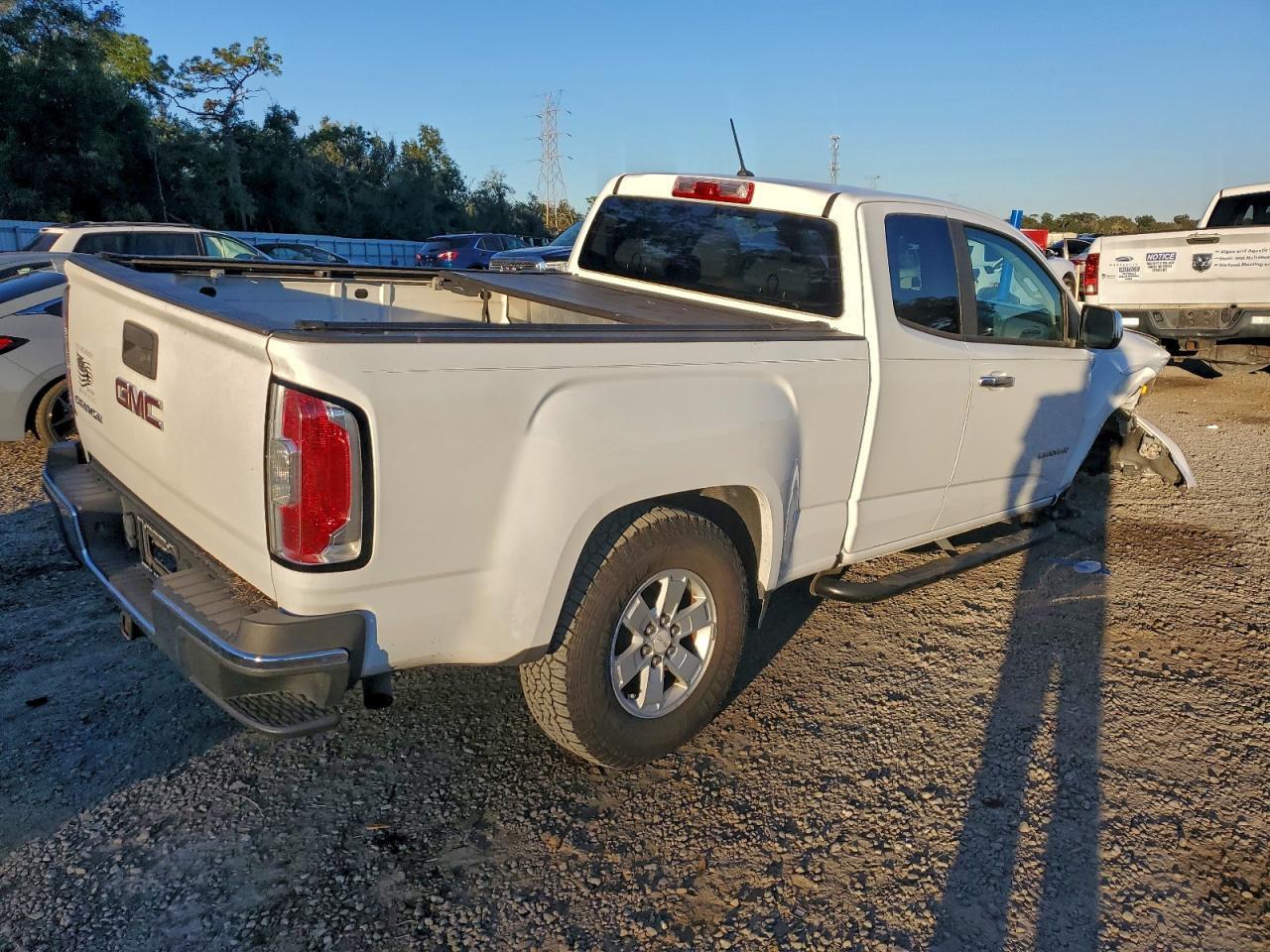 2017 GMC CANYON