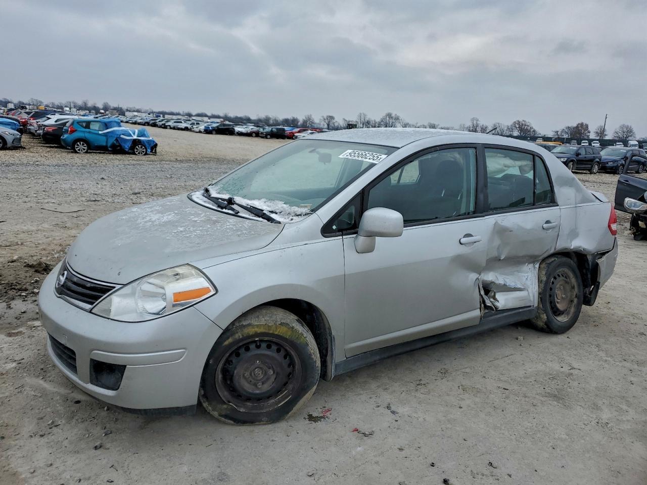 2011 NISSAN VERSA