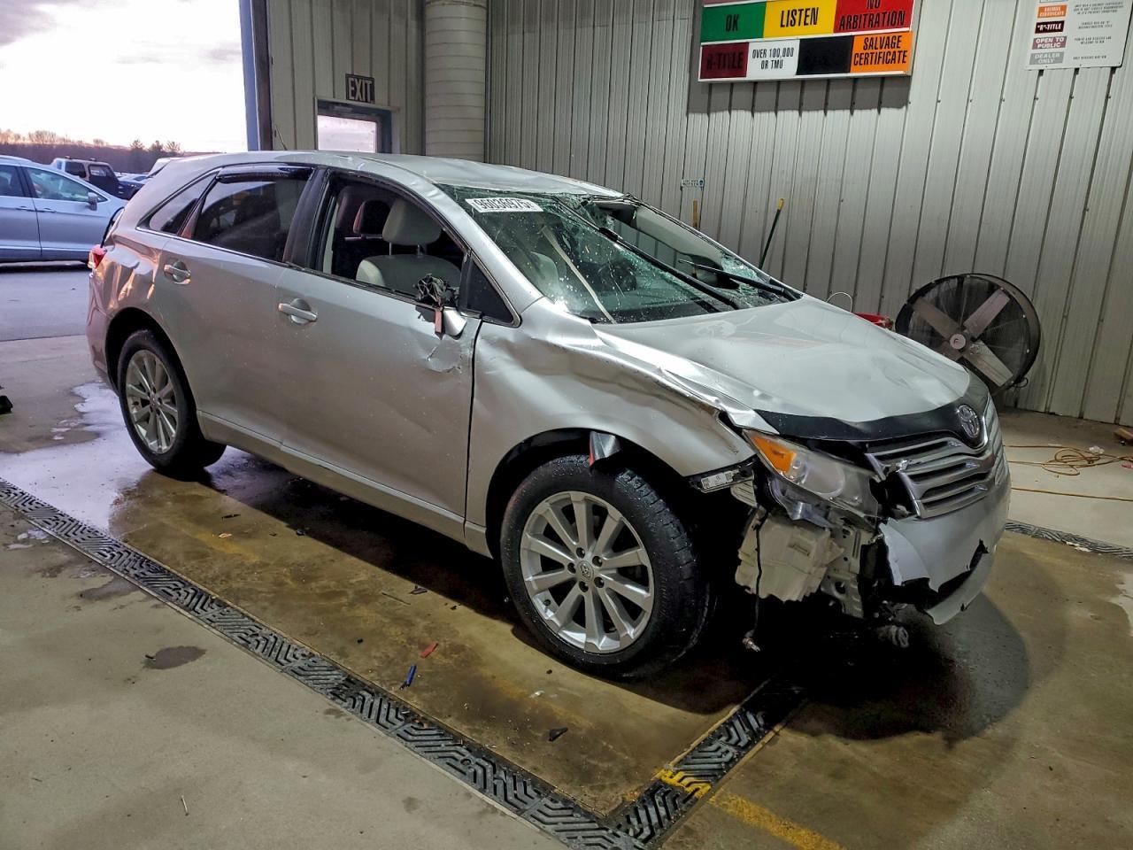 2010 TOYOTA VENZA