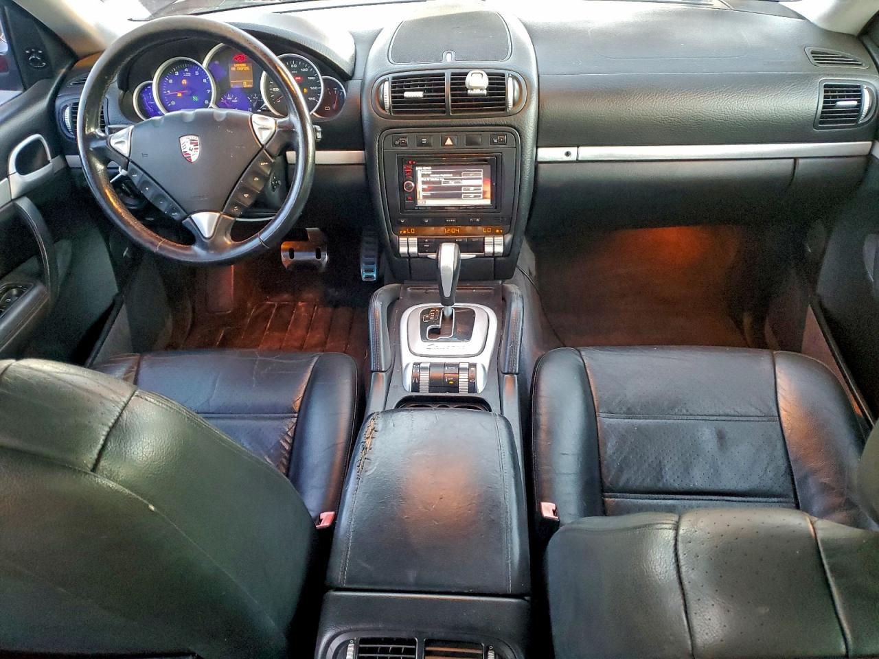 2004 PORSCHE CAYENNE