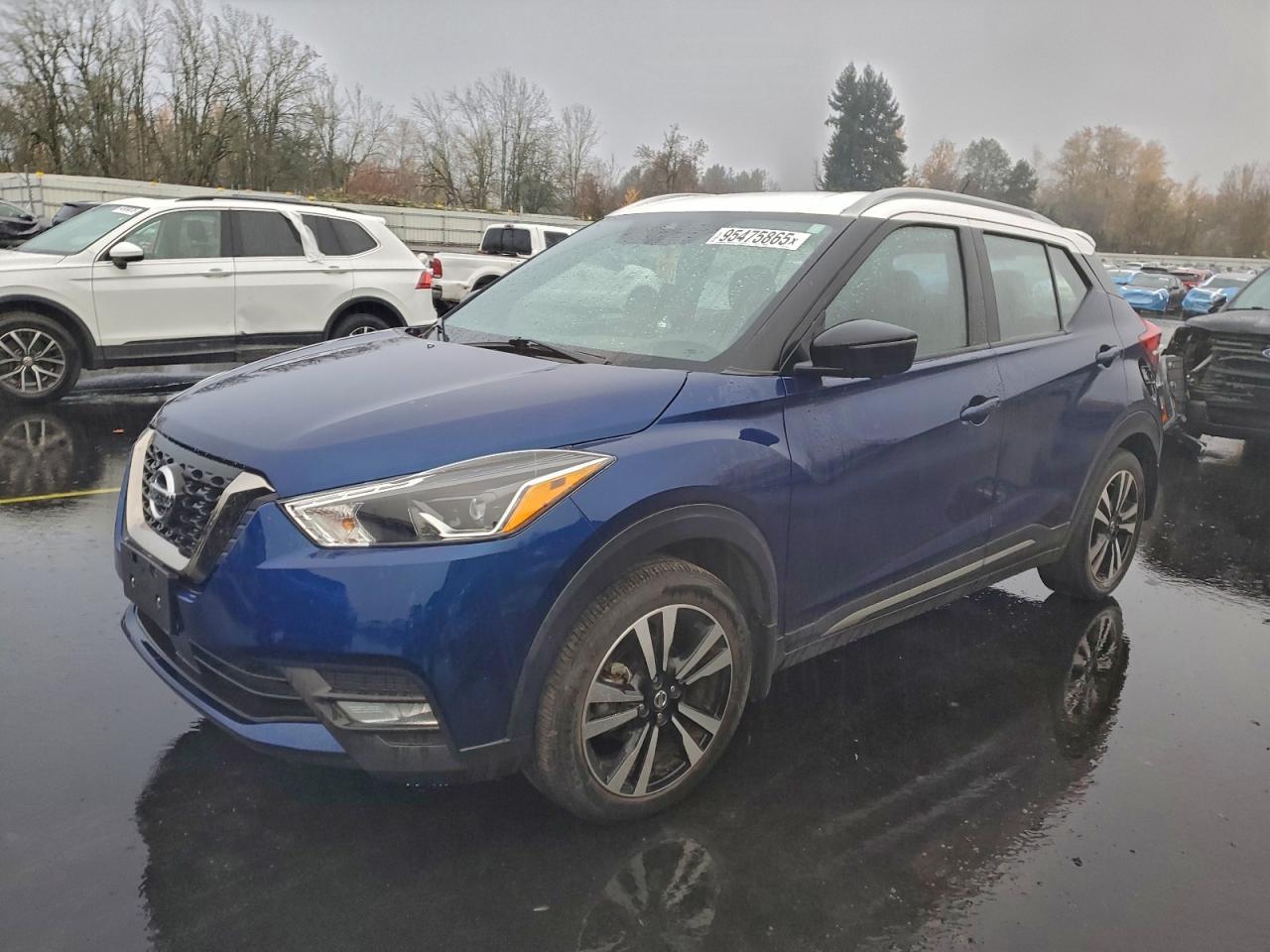 2020 NISSAN KICKS