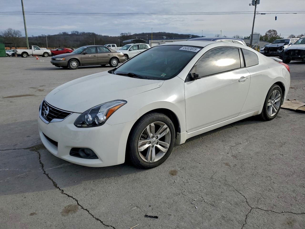 2010 NISSAN ALTIMA