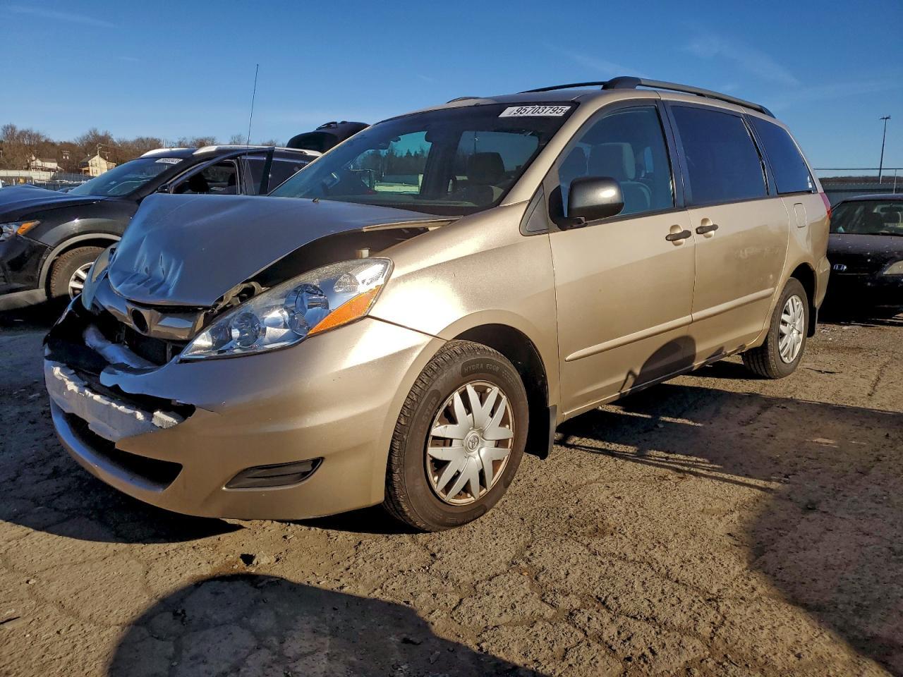 2006 TOYOTA SIENNA