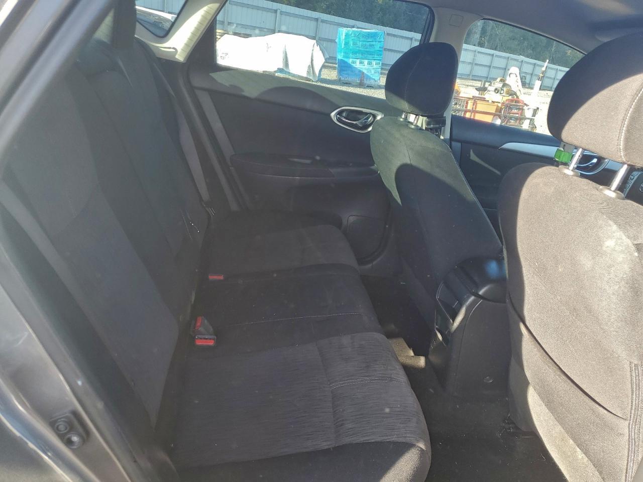 2015 NISSAN SENTRA