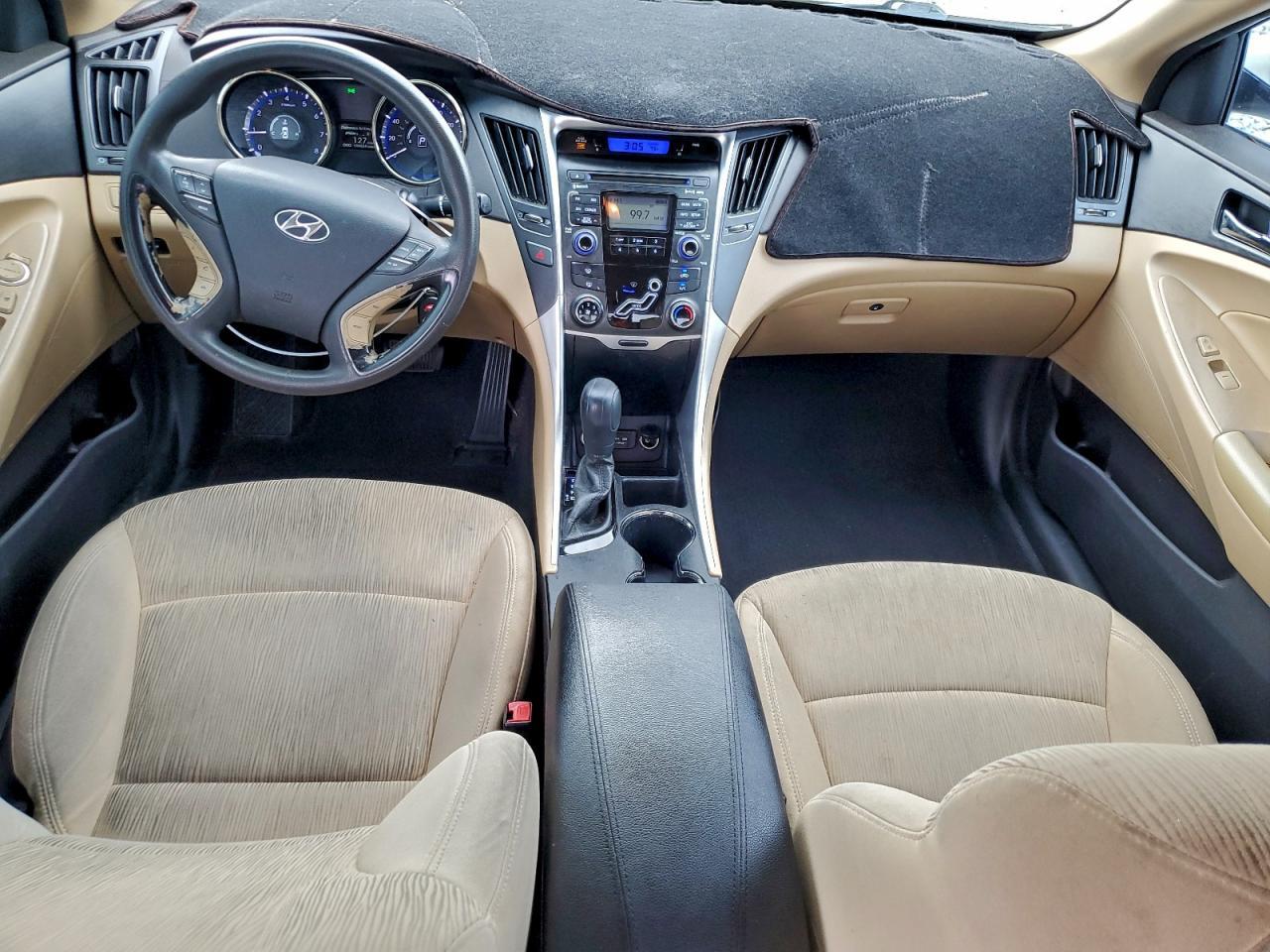 2011 HYUNDAI SONATA