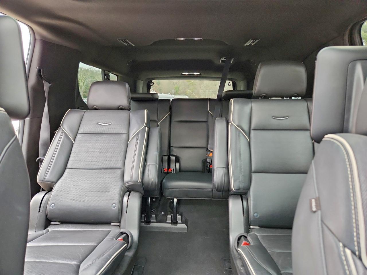 2021 CADILLAC Escalade ESV