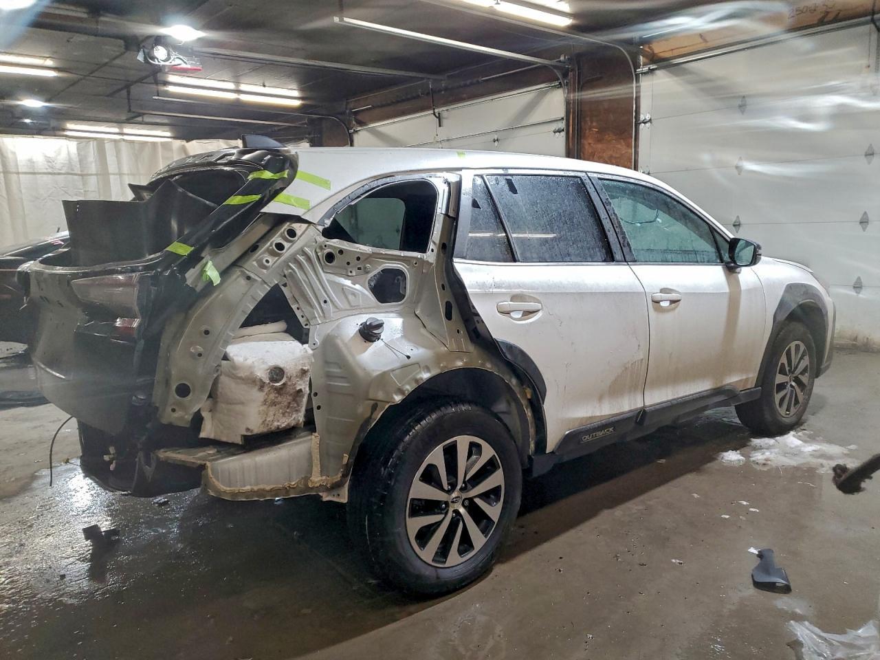 2023 SUBARU Outback