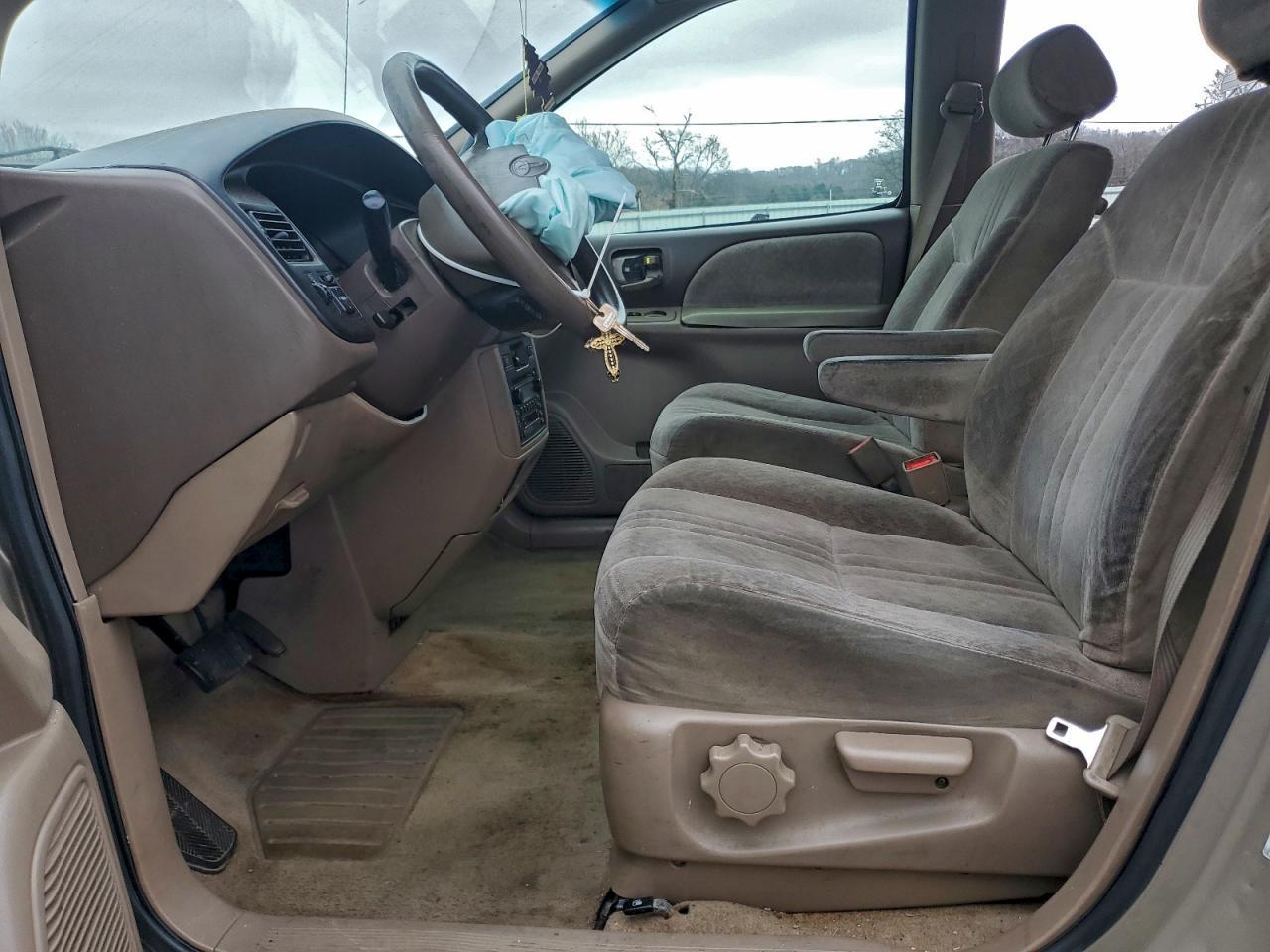 2000 TOYOTA SIENNA