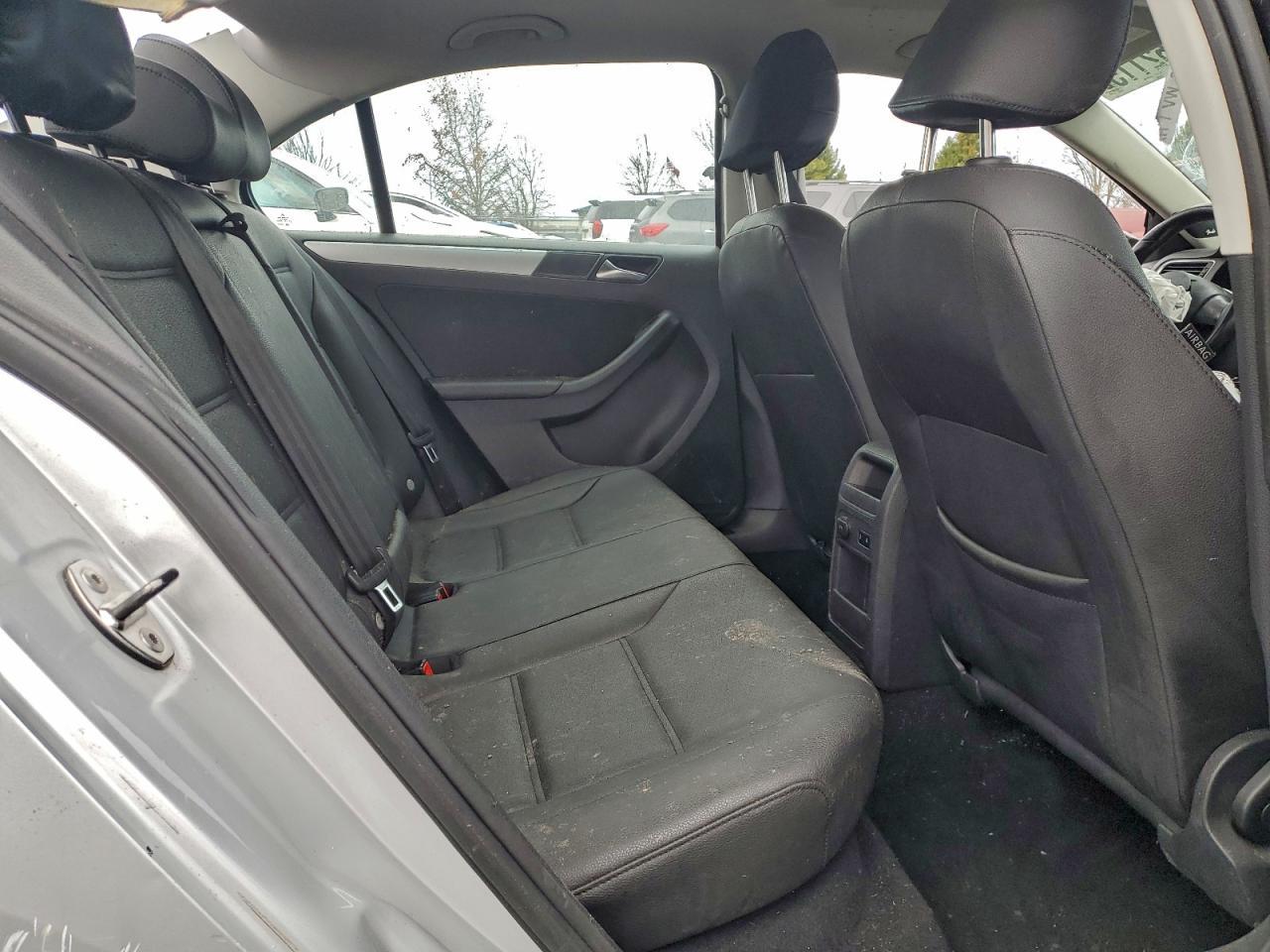 2012 VOLKSWAGEN JETTA