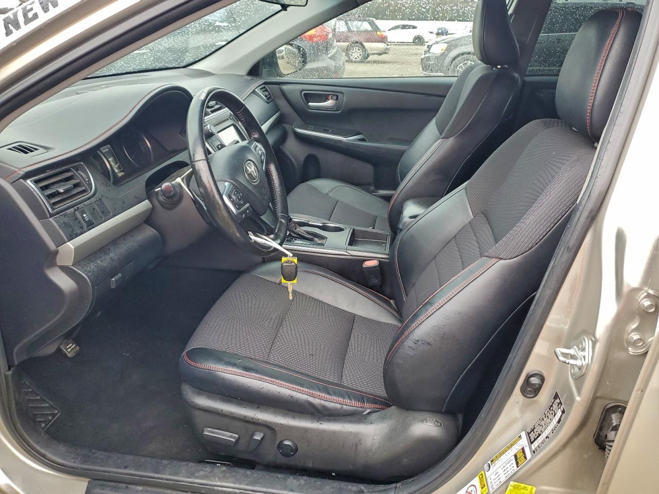 2016 TOYOTA CAMRY