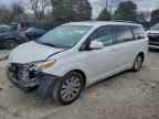 2011 TOYOTA SIENNA