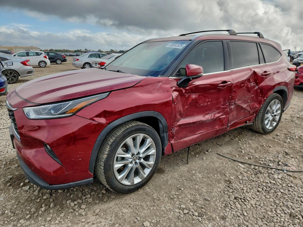 2021 TOYOTA HIGHLANDER