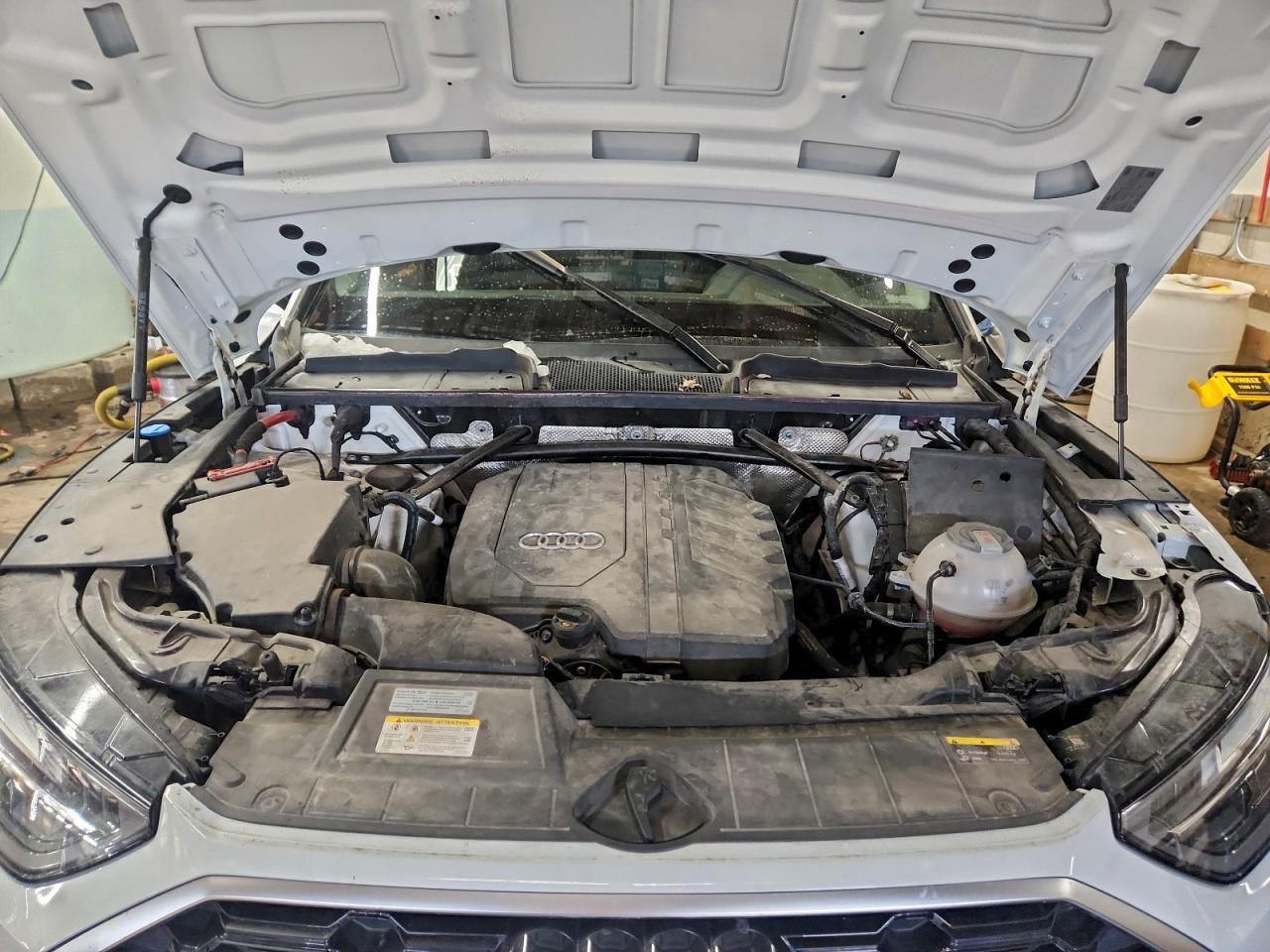 2022 AUDI Q5