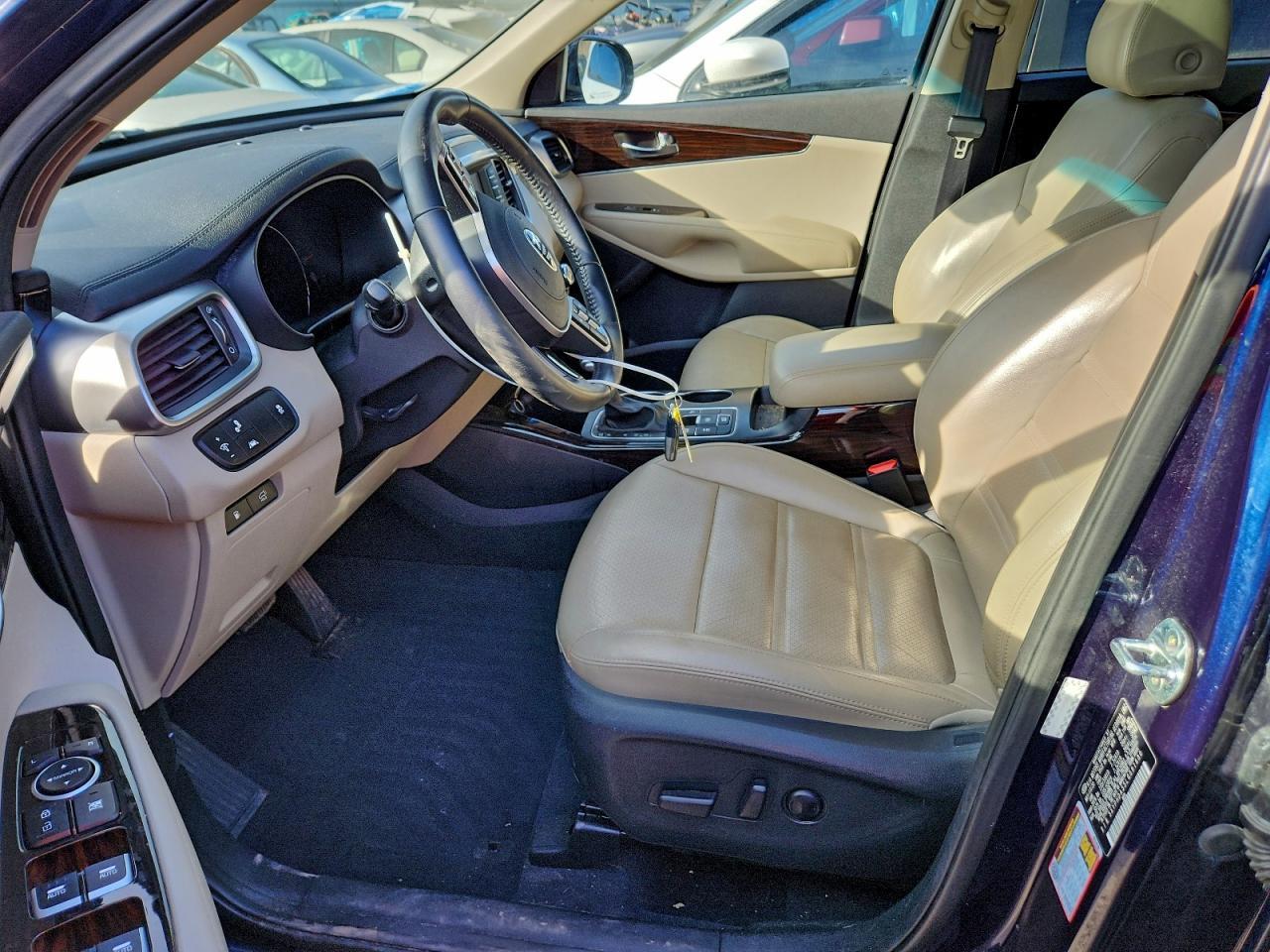 2020 KIA SORENTO