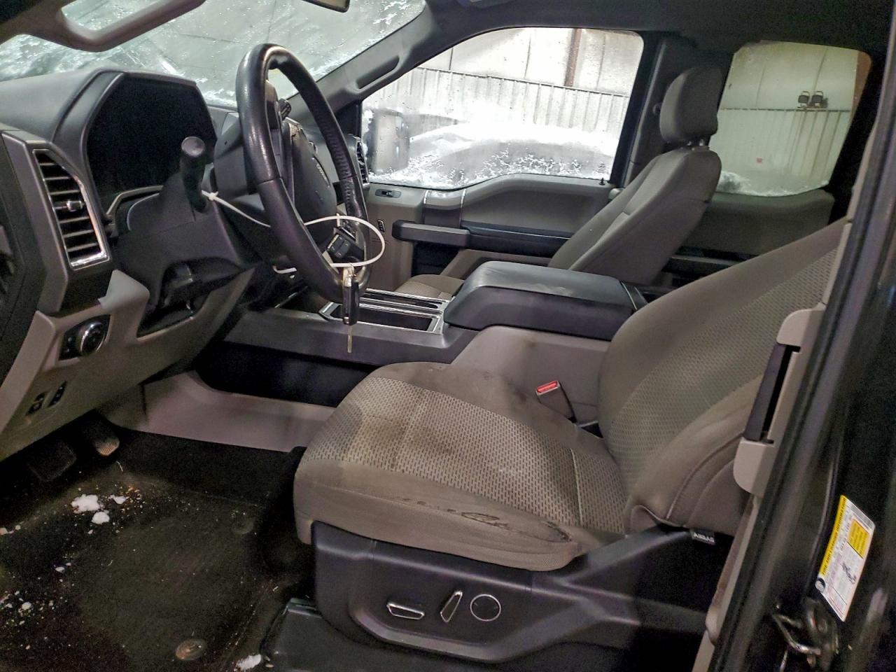 2015 FORD F-150