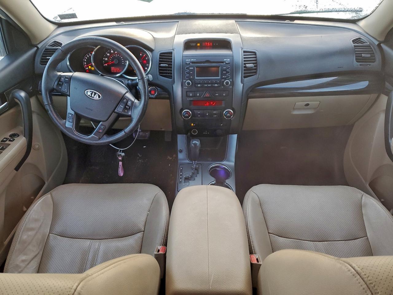 2011 KIA SORENTO