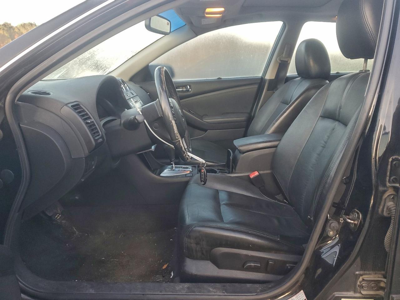 2010 NISSAN ALTIMA