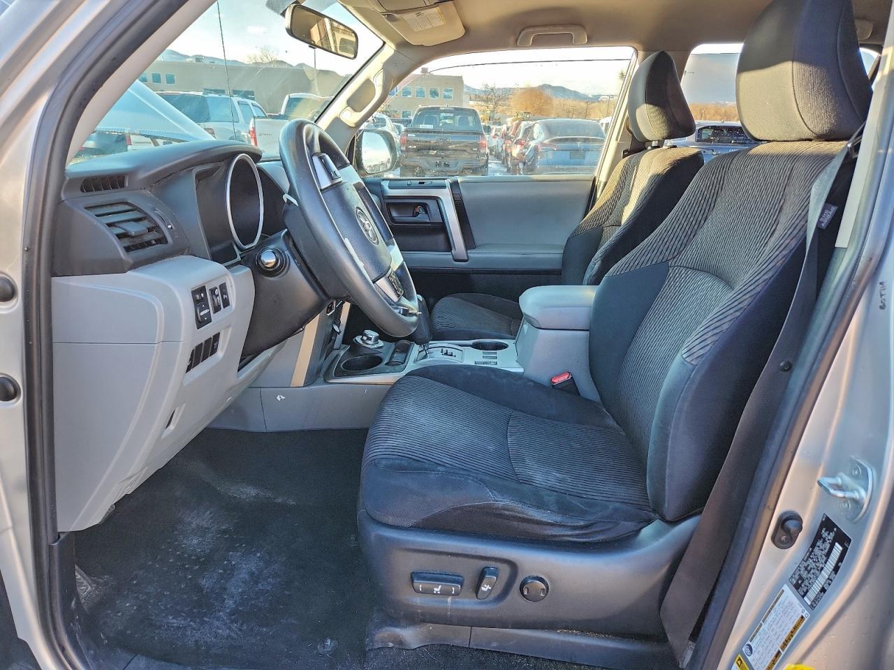 2013 TOYOTA 4Runner