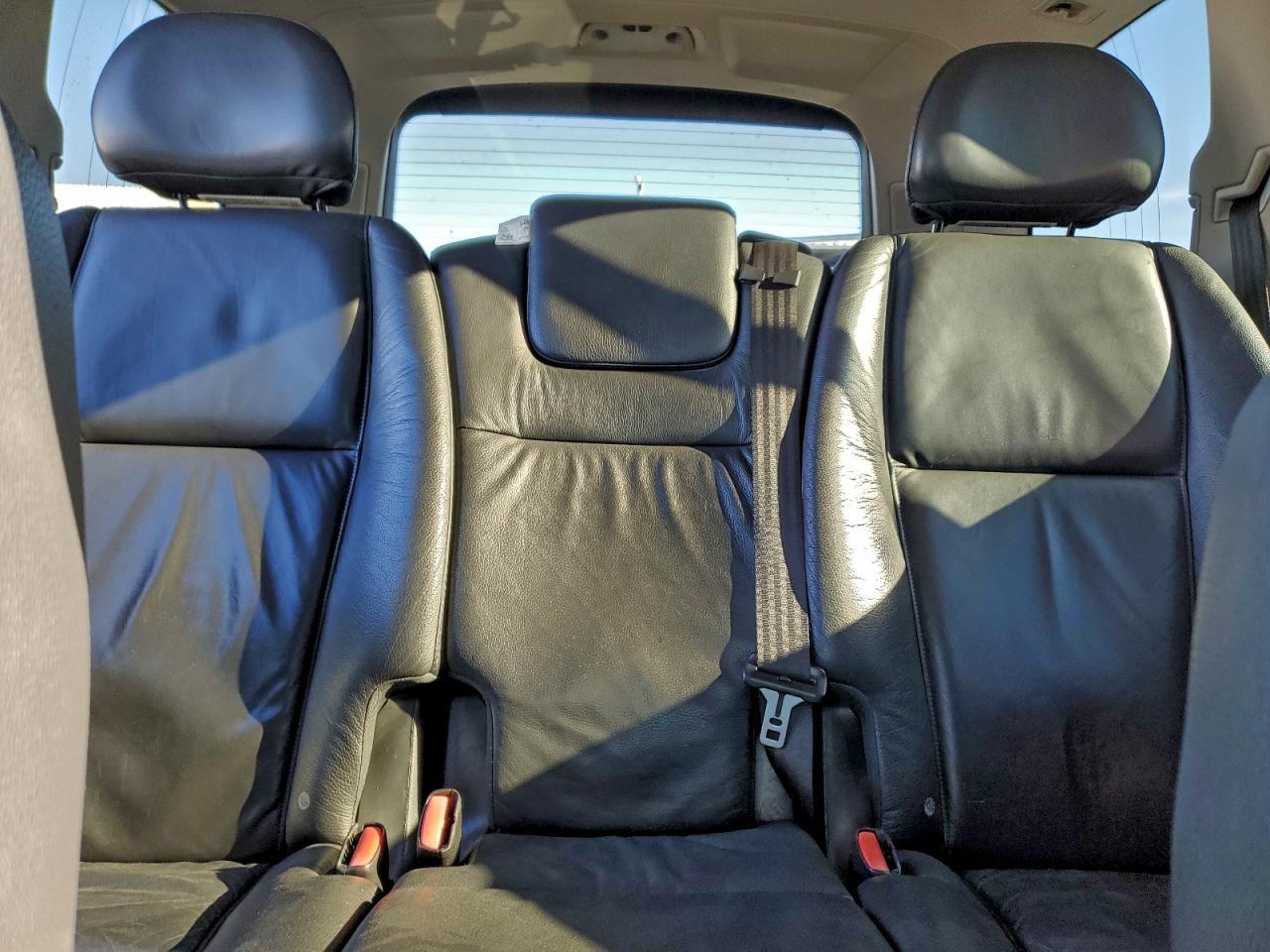 2011 VOLVO XC90