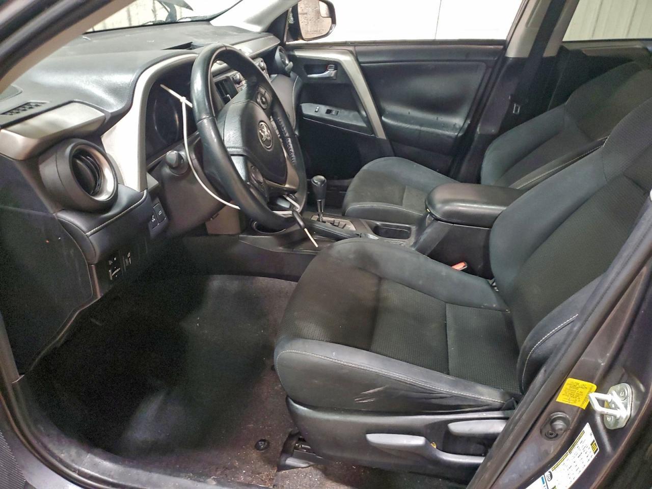 2016 TOYOTA RAV4