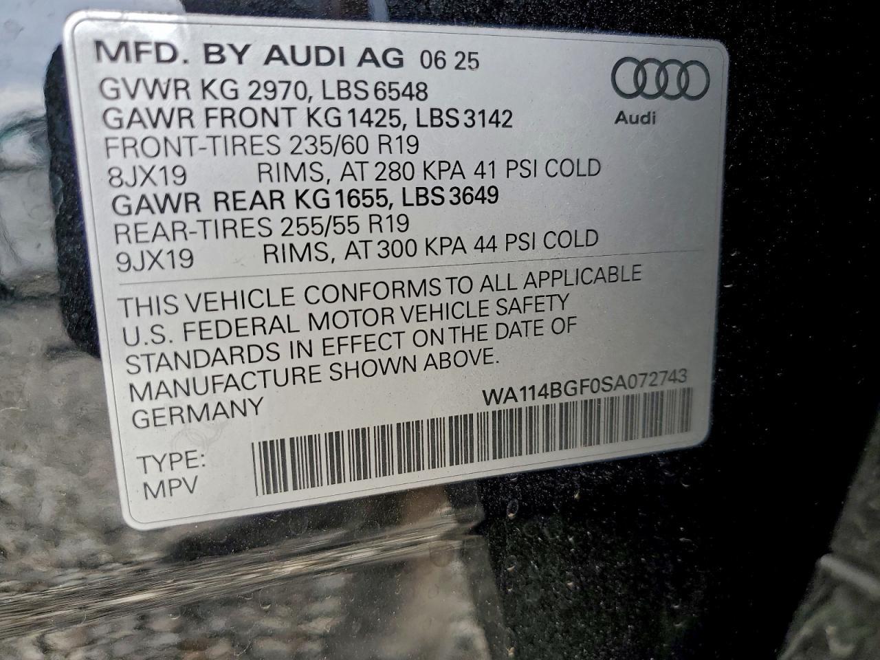2025 AUDI Q6 e-tron