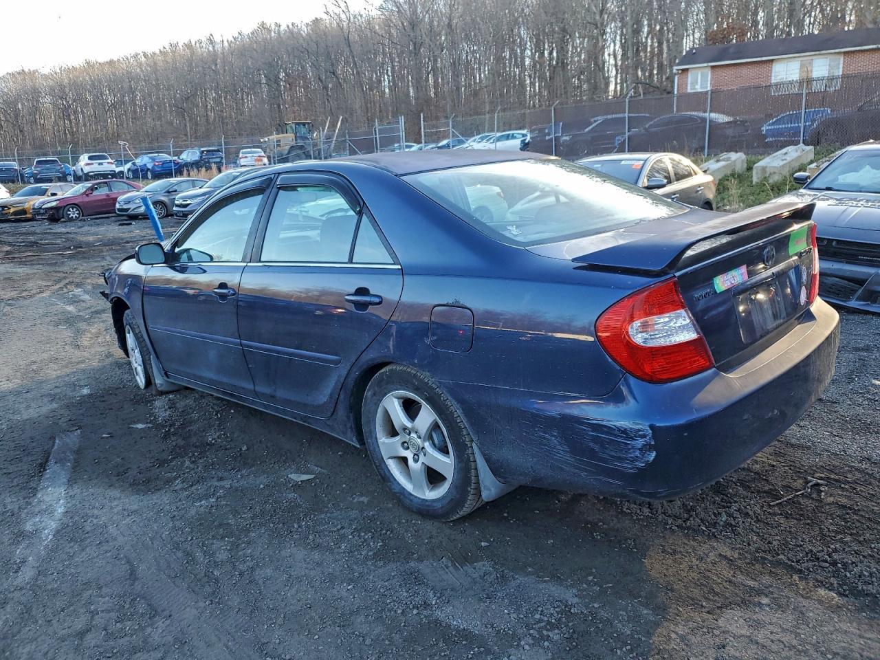 2004 TOYOTA CAMRY