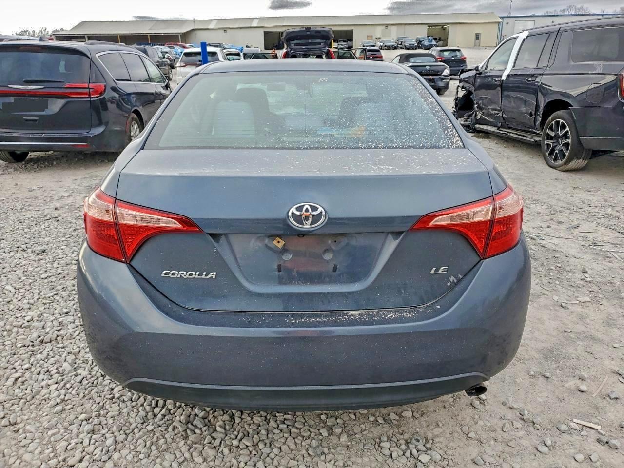 2018 TOYOTA COROLLA