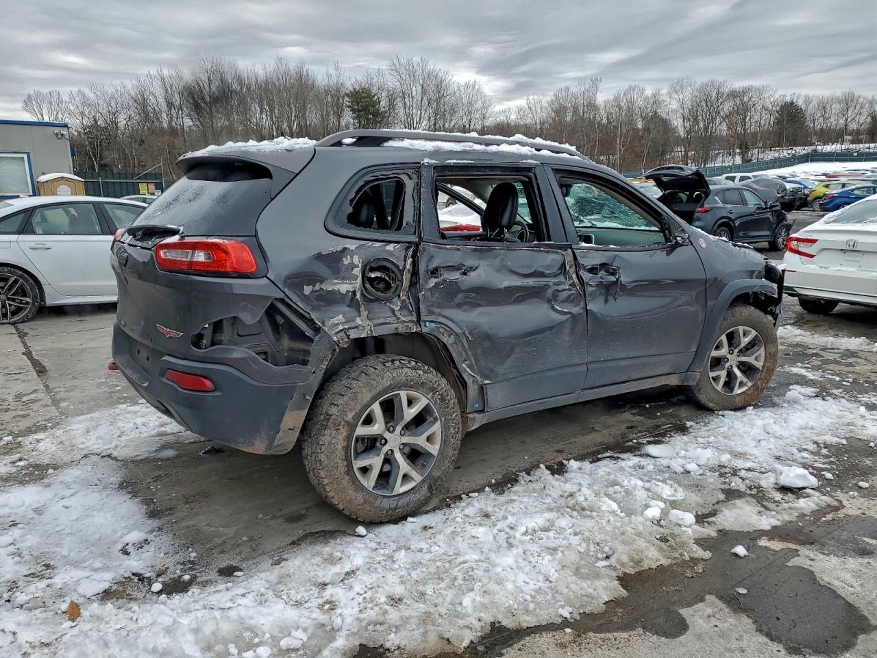 2016 JEEP CHEROKEE