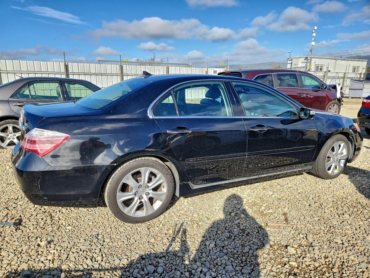 2010 ACURA RL
