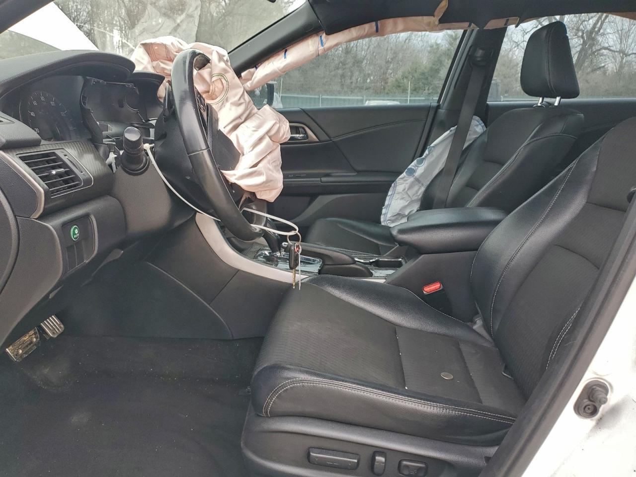 2017 HONDA ACCORD