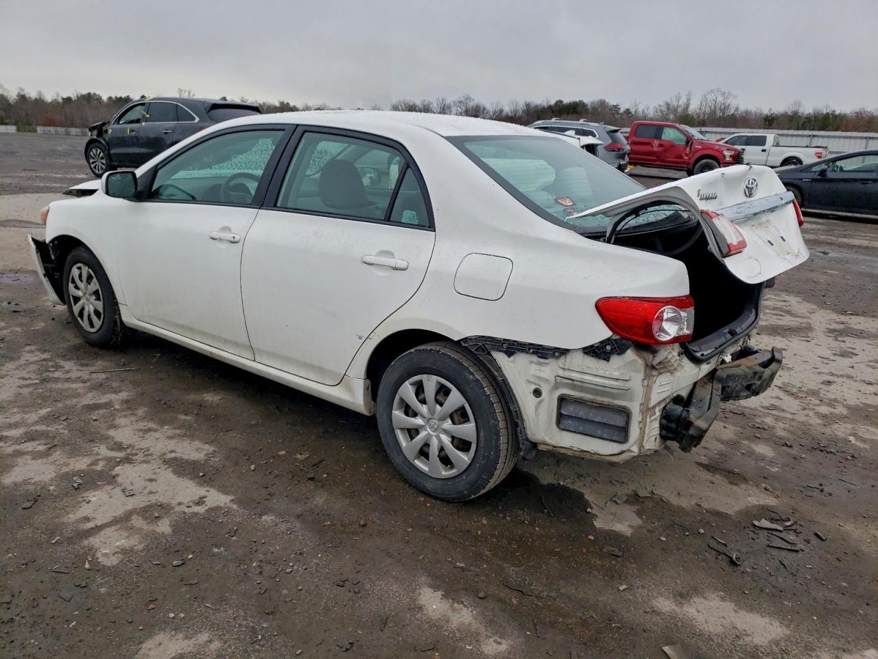 2011 TOYOTA COROLLA
