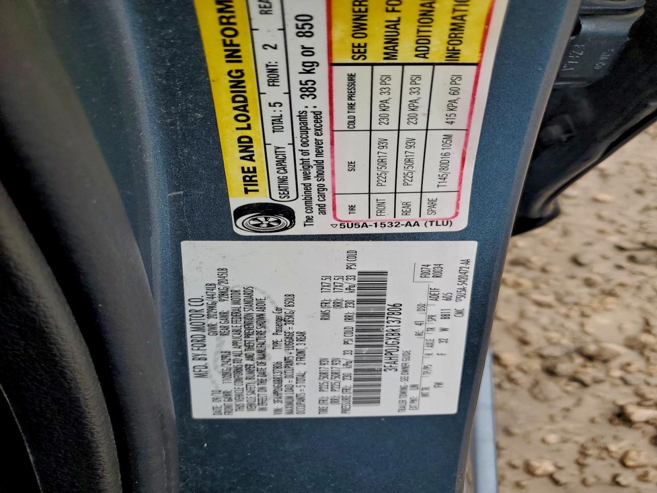 2011 FORD FUSION