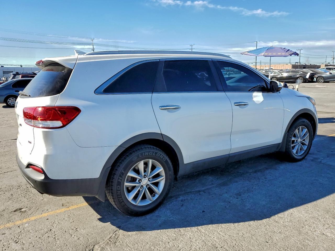 2017 KIA SORENTO