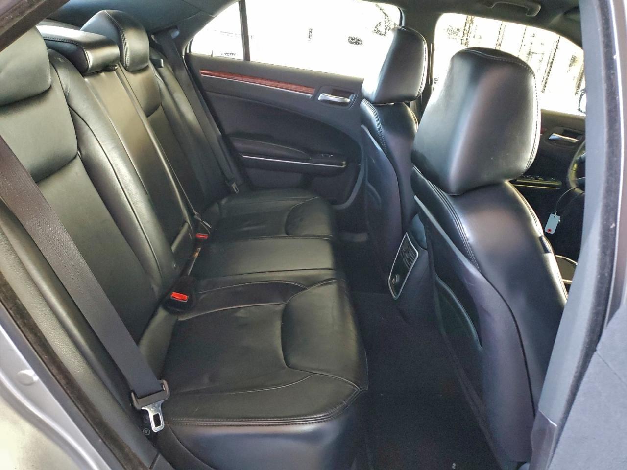 2012 CHRYSLER 300