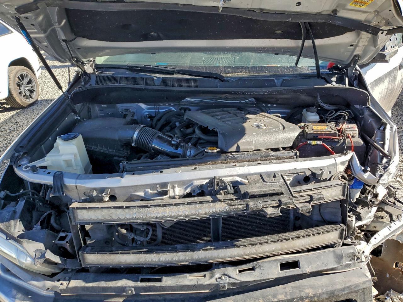 2015 TOYOTA TUNDRA