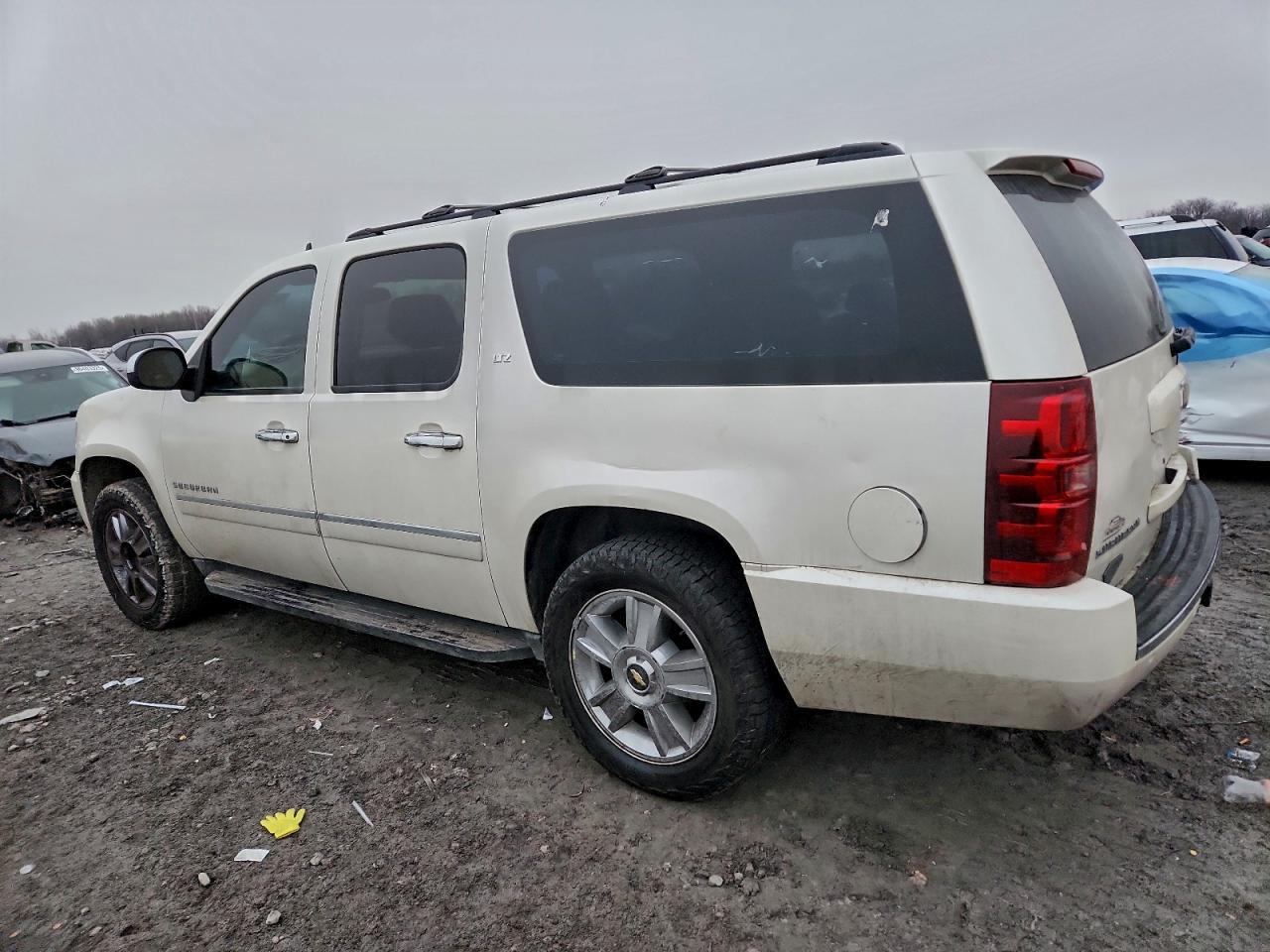 2010 CHEVROLET Suburban