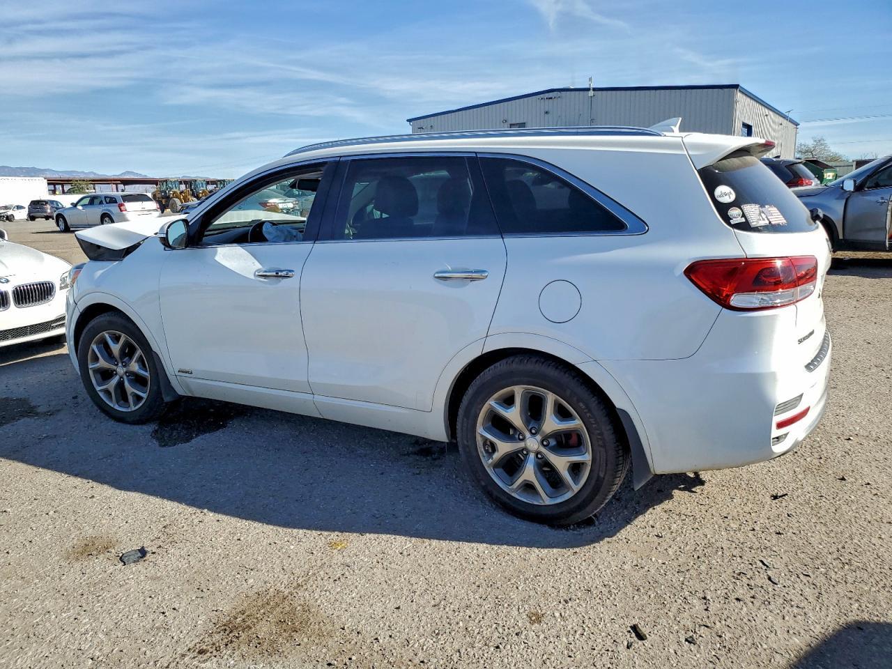 2017 KIA SORENTO