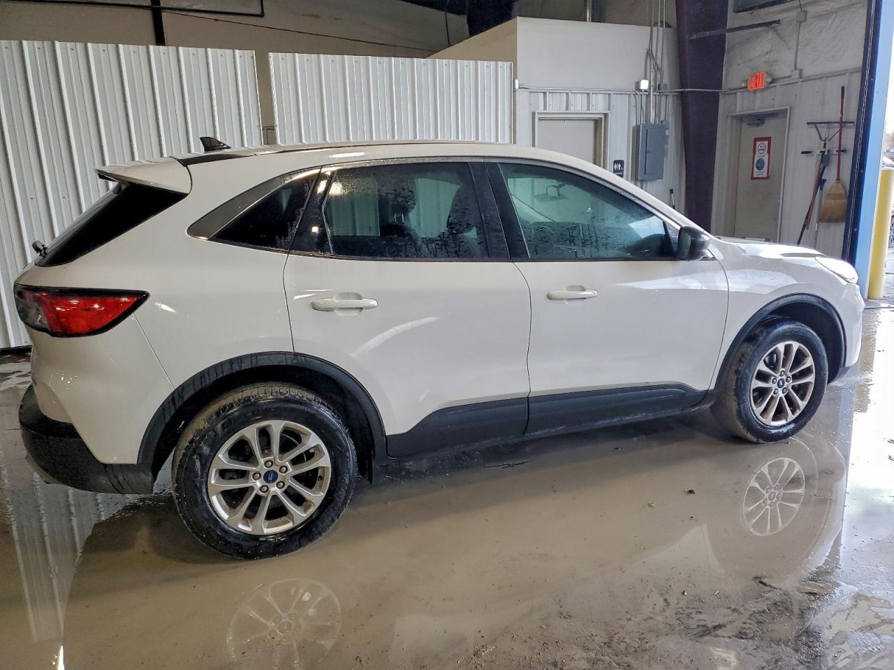 2022 FORD ESCAPE