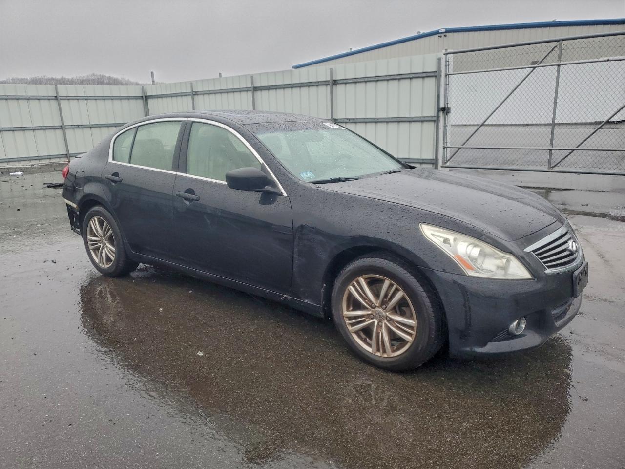 2012 INFINITI G37