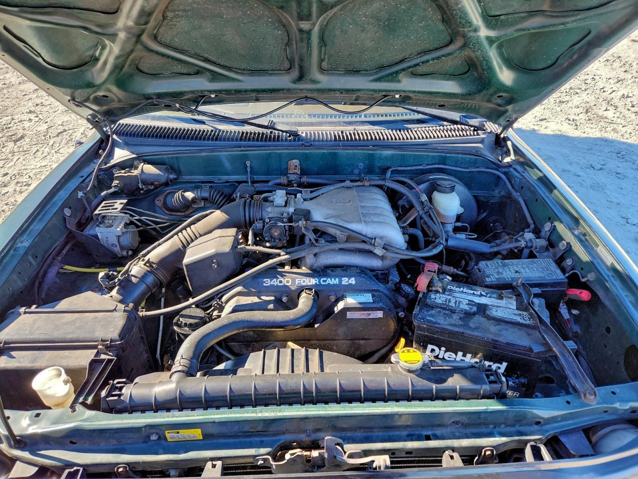 2004 TOYOTA TACOMA