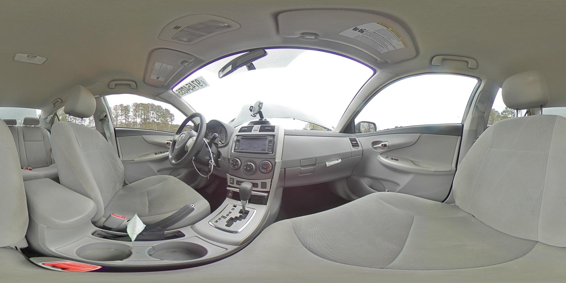 2013 TOYOTA COROLLA