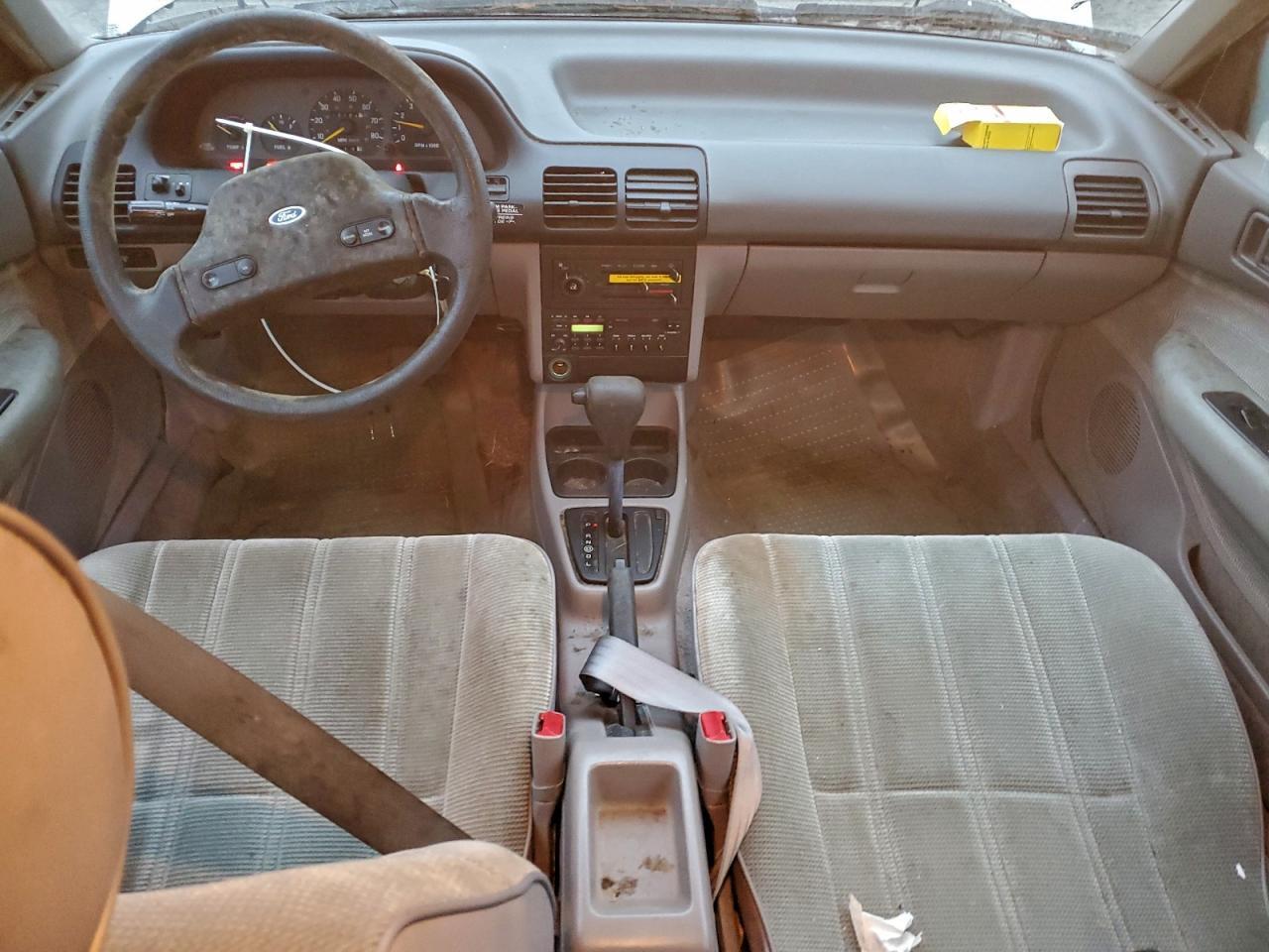 1992 FORD Escort