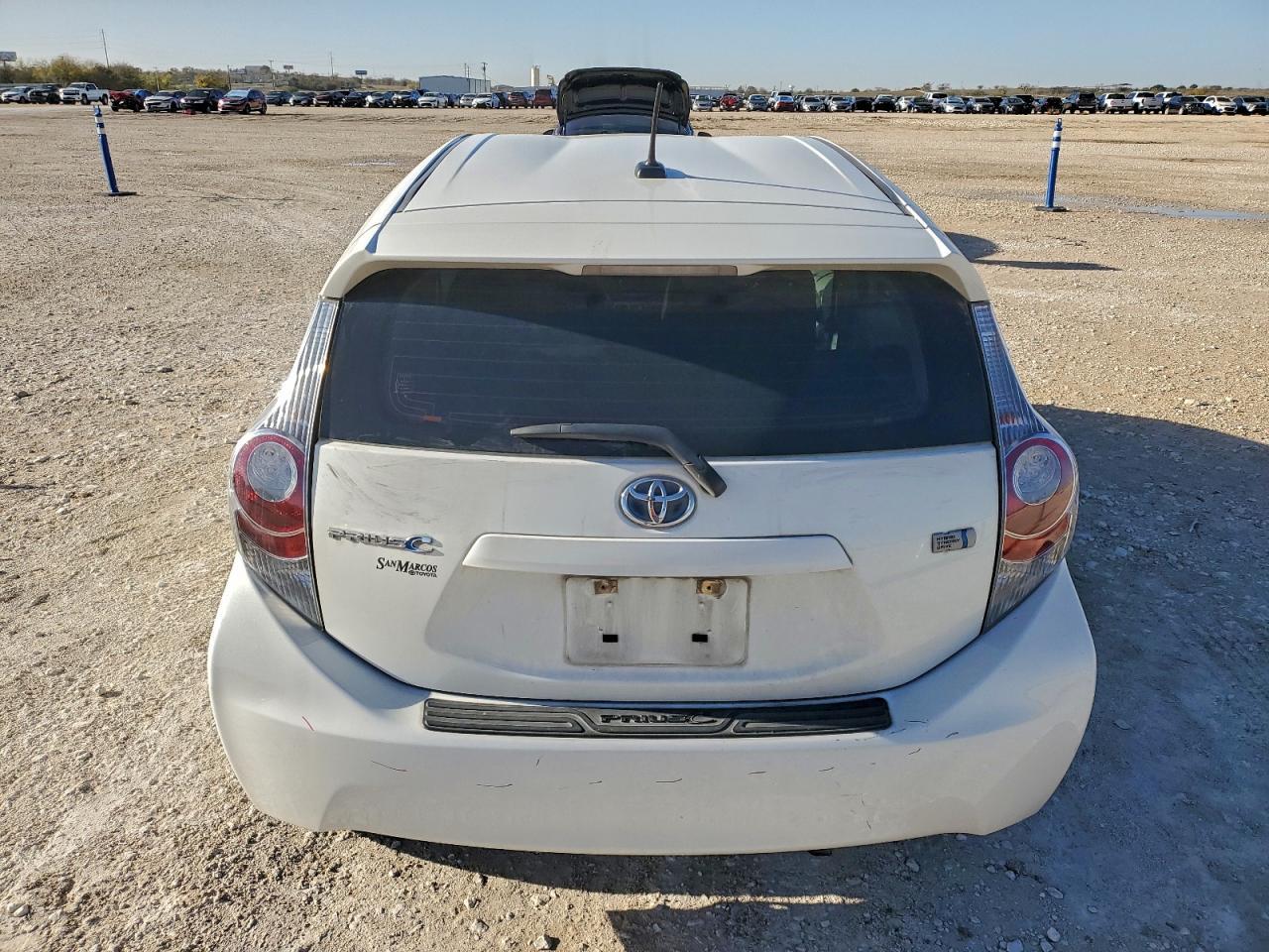 2013 TOYOTA Prius c